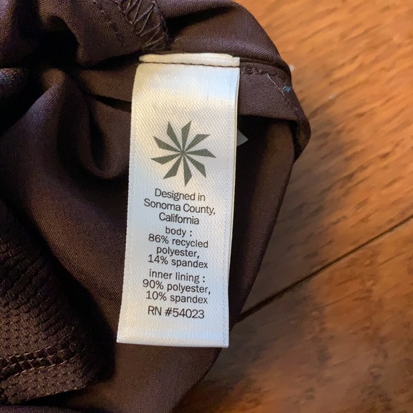 🖤ATHLETA HIGH RISE STRETCH-IN SKIRT/SKORT-DARK PLUM, M🖤 - Picture 8 of 11